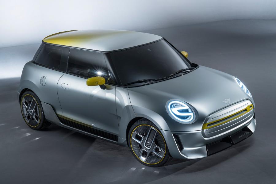  Mini Electric Concept 2017 года  (фото 28 из 47)